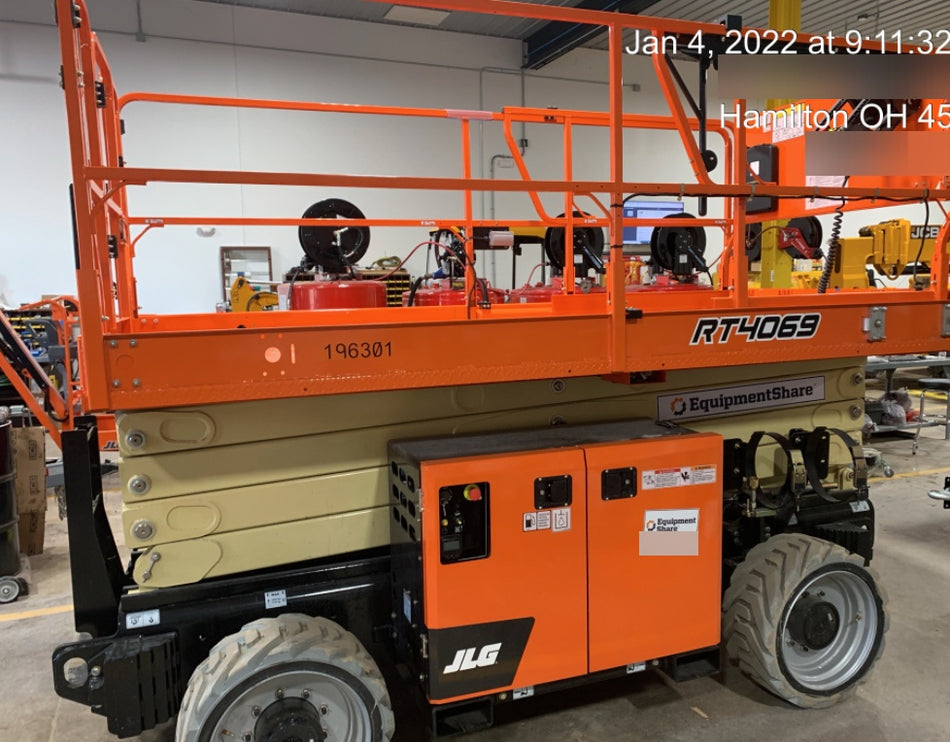 2021 JLG RT4069