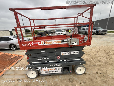 2018 Skyjack SJIII-4632 Skyjack SJIII4632 Scissor Lift w/Trojan Batteries