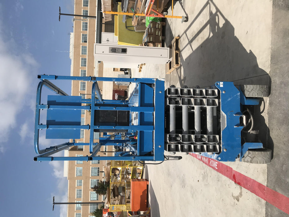 2017 Genie GS-3232 Standard