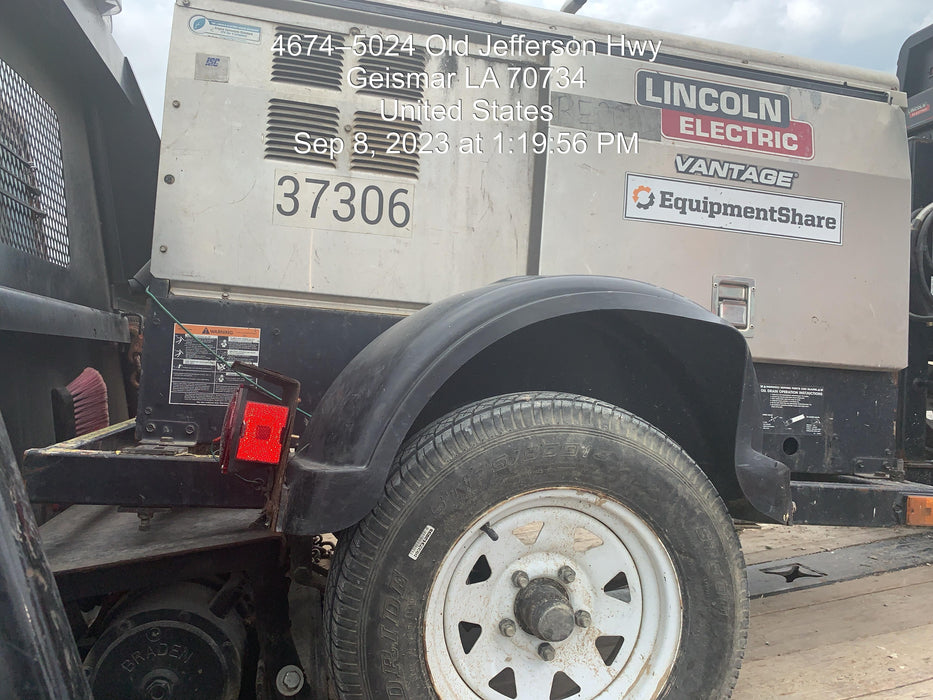 2019 Lincoln Electric Vantage 322 Ready-Pak 3, Two Wheel Trailer, Fender and Light Kit, Cable Rack