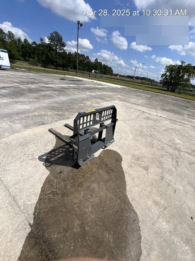 2025 SOLESBEE 48" Pallet Forks - Solesbee