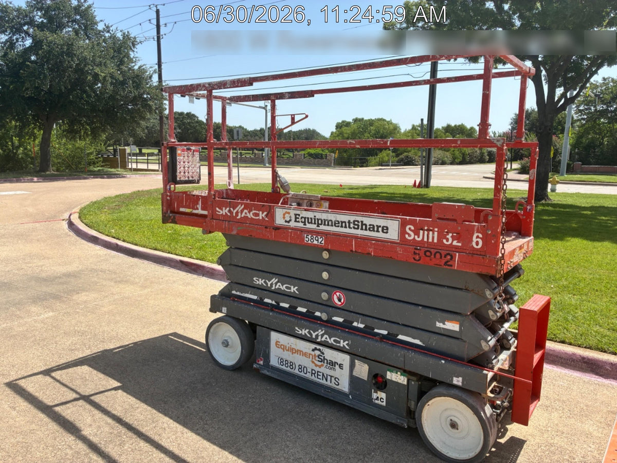 2017 Skyjack SJIII-3226 Skyjack SJ3226, Trojan Battery Set, Extended Warranty 5yr/5k hr