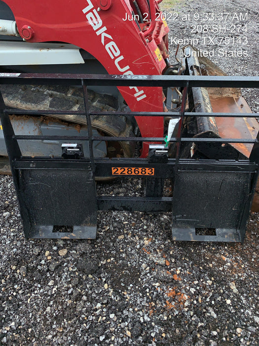 2022 ARROW MATERIAL HANDLING 72" Pallet Forks - Arrow