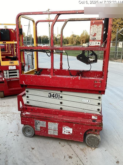 2017 MEC 1330SE MEC 1330SE Scissor Lift