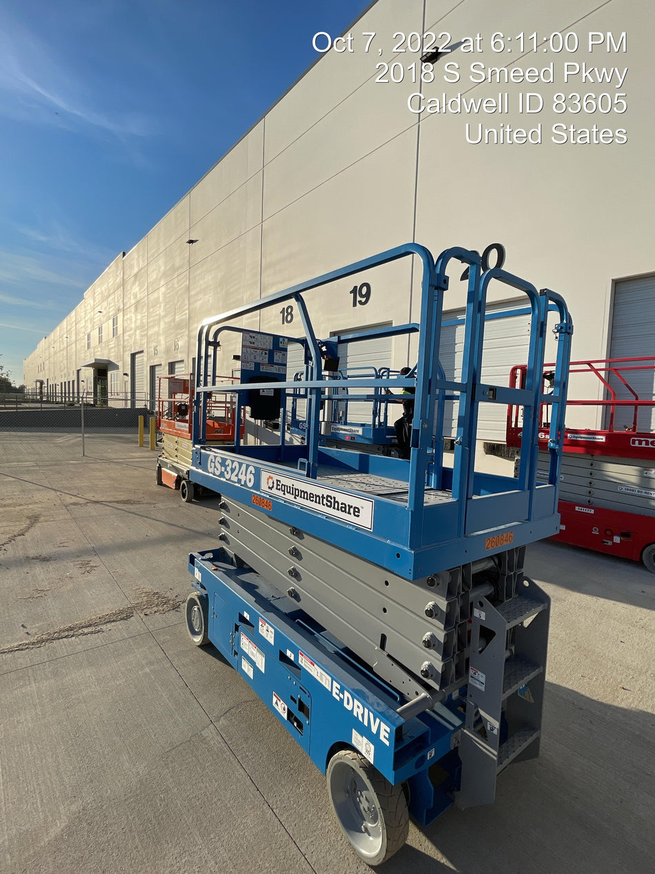 2022 GENIE GS-3246