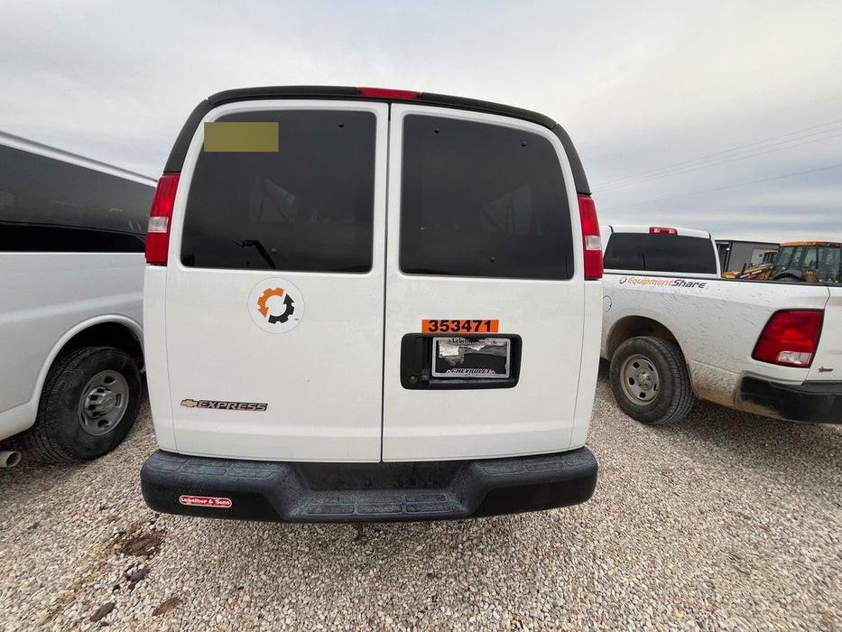 2023 CHEVROLET Express Van - Rental