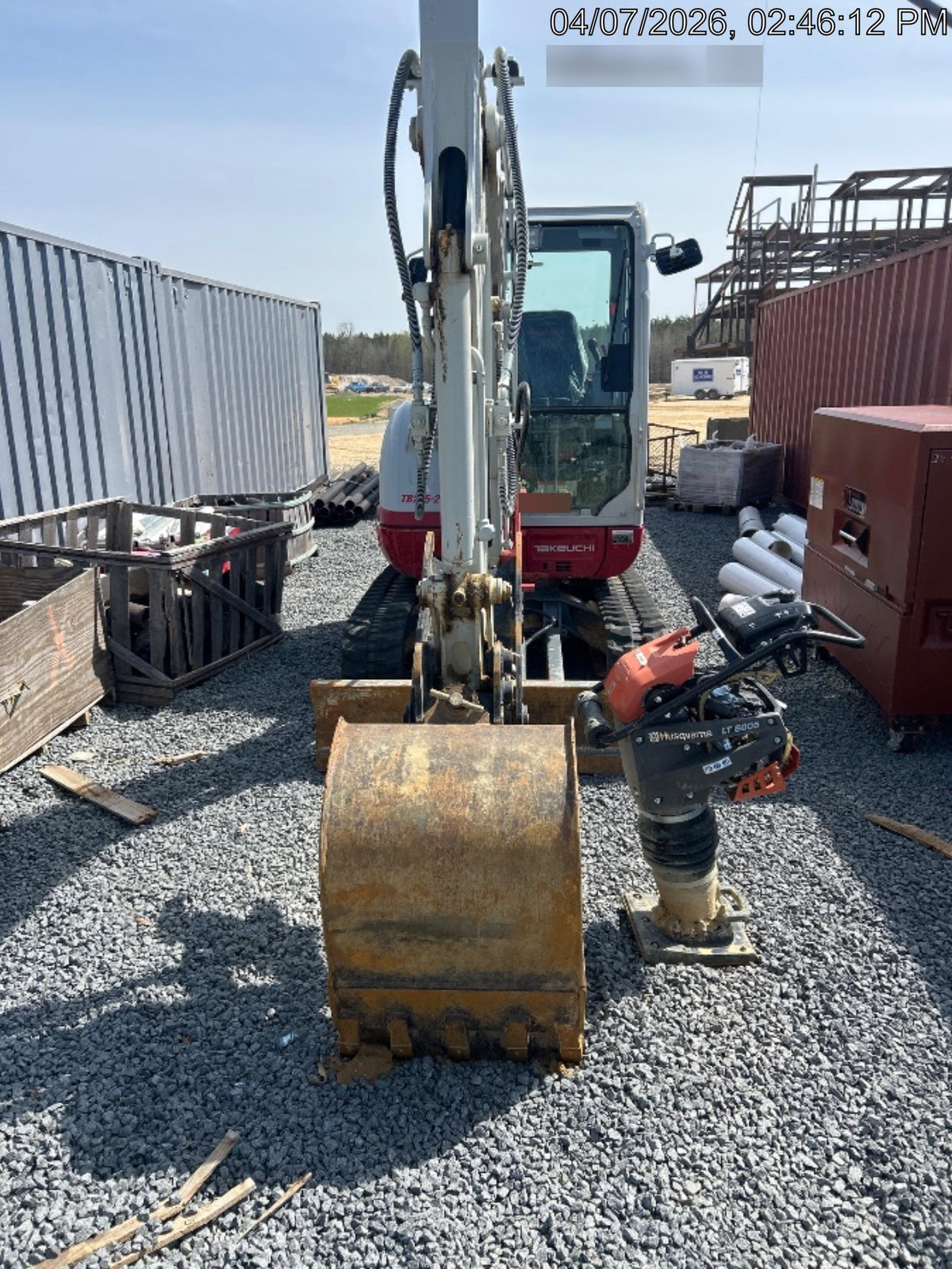 2025 TAKEUCHI TB235-2CR