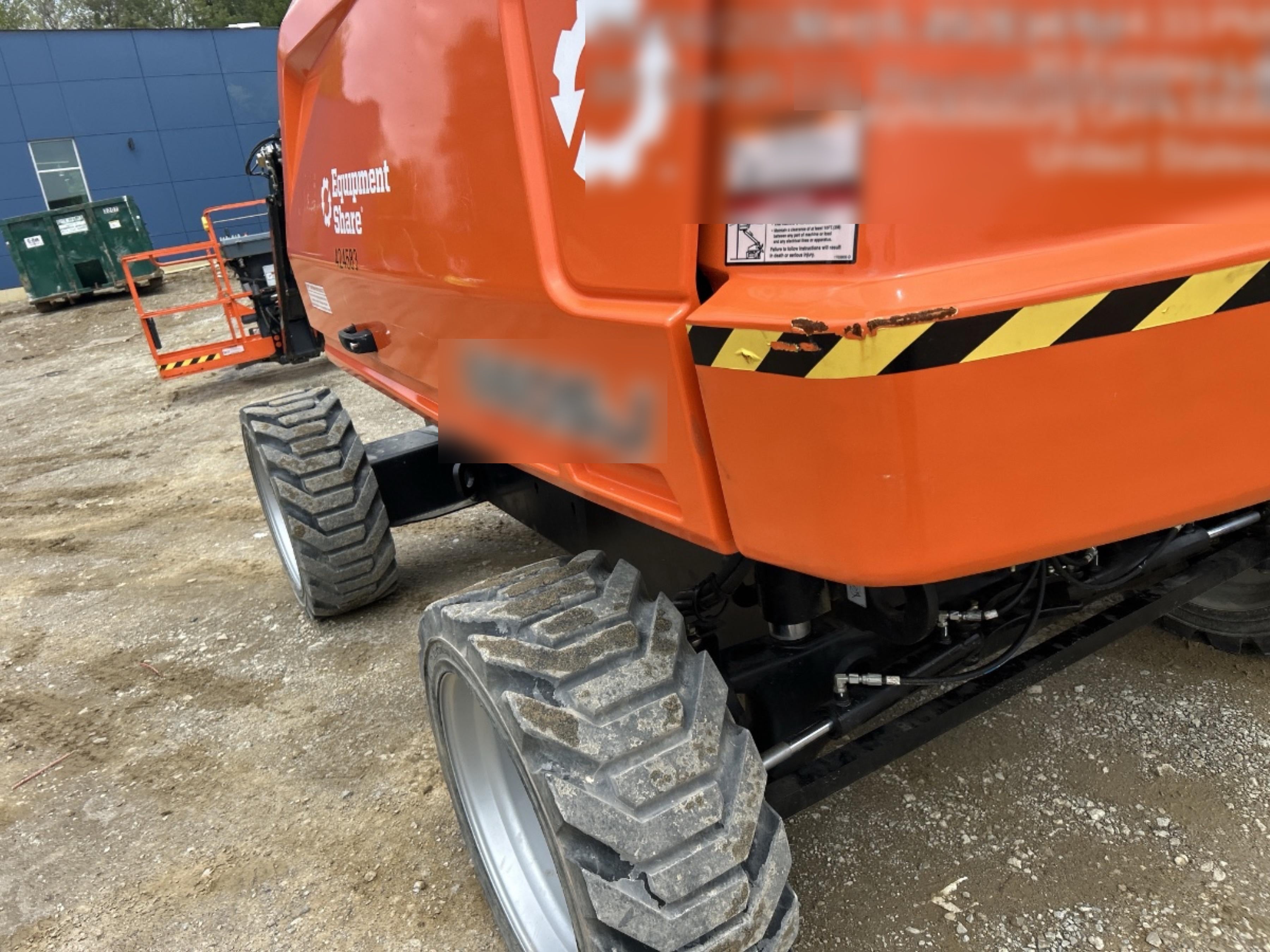 2024 JLG 660SJ