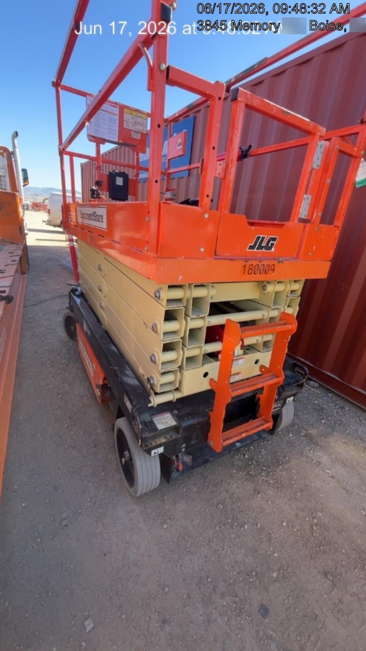 2021 JLG R3246