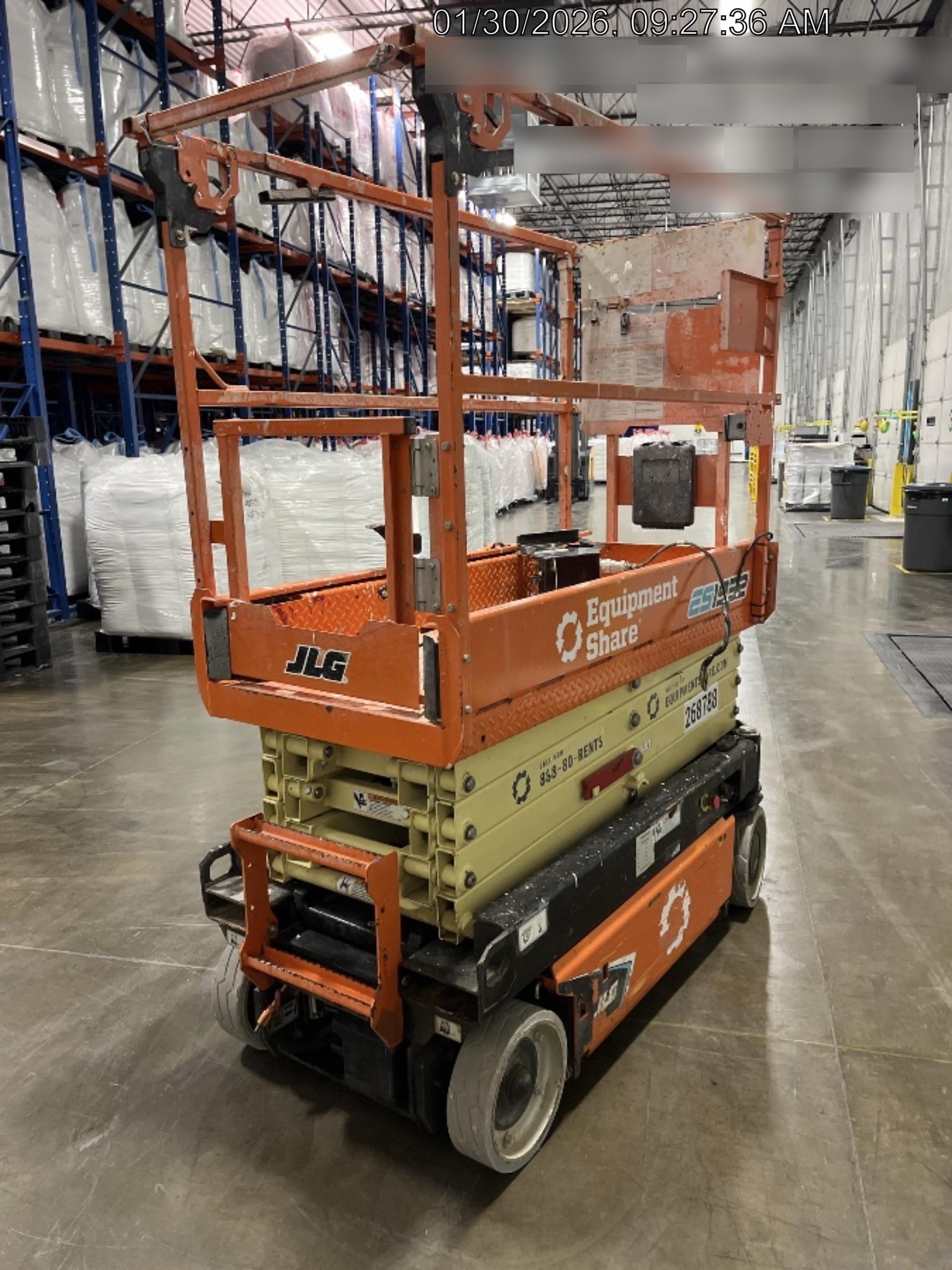 2022 JLG ES1932