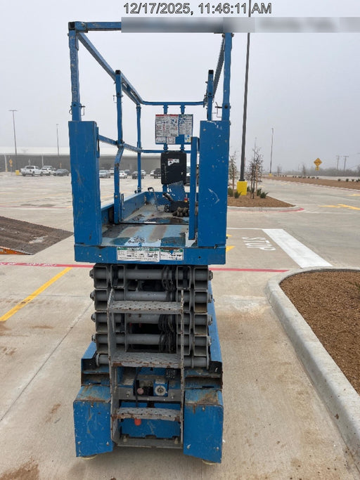 2018 Genie GS-3232 Genie GS3232 Lift w/Folding Rails and Swing Gate