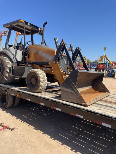2022 CASE 570N EP