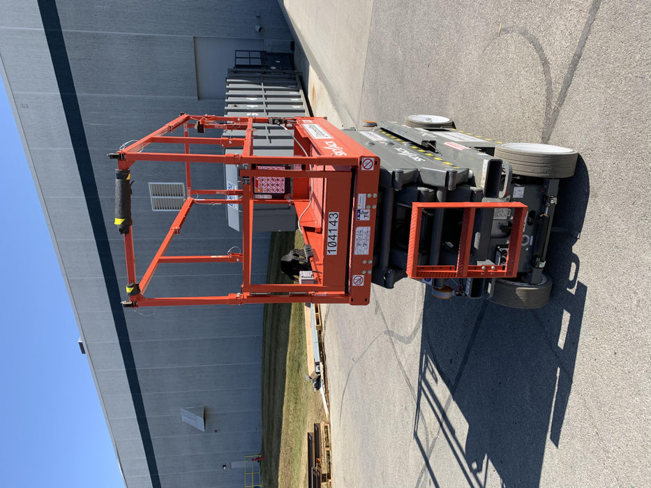 2020 Skyjack SJIII-3226 Solid NM Tires, Half height spring hinged entry gate, Dual Beacons