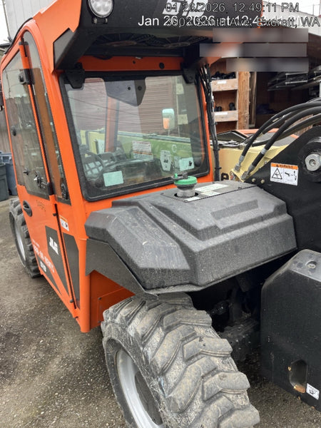 2025 JLG 519