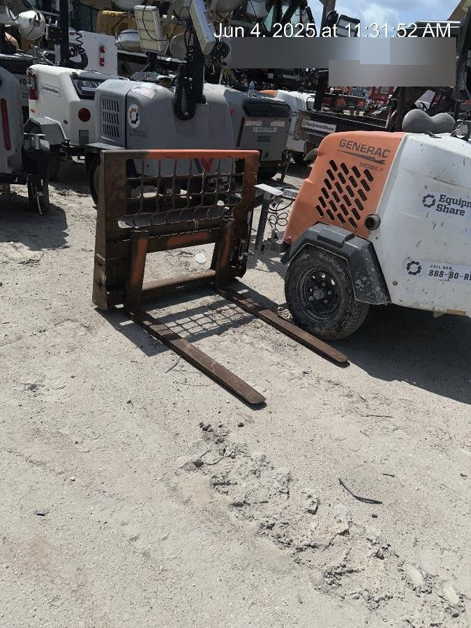 2023 VIRNIG 48" Pallet Forks - Virnig