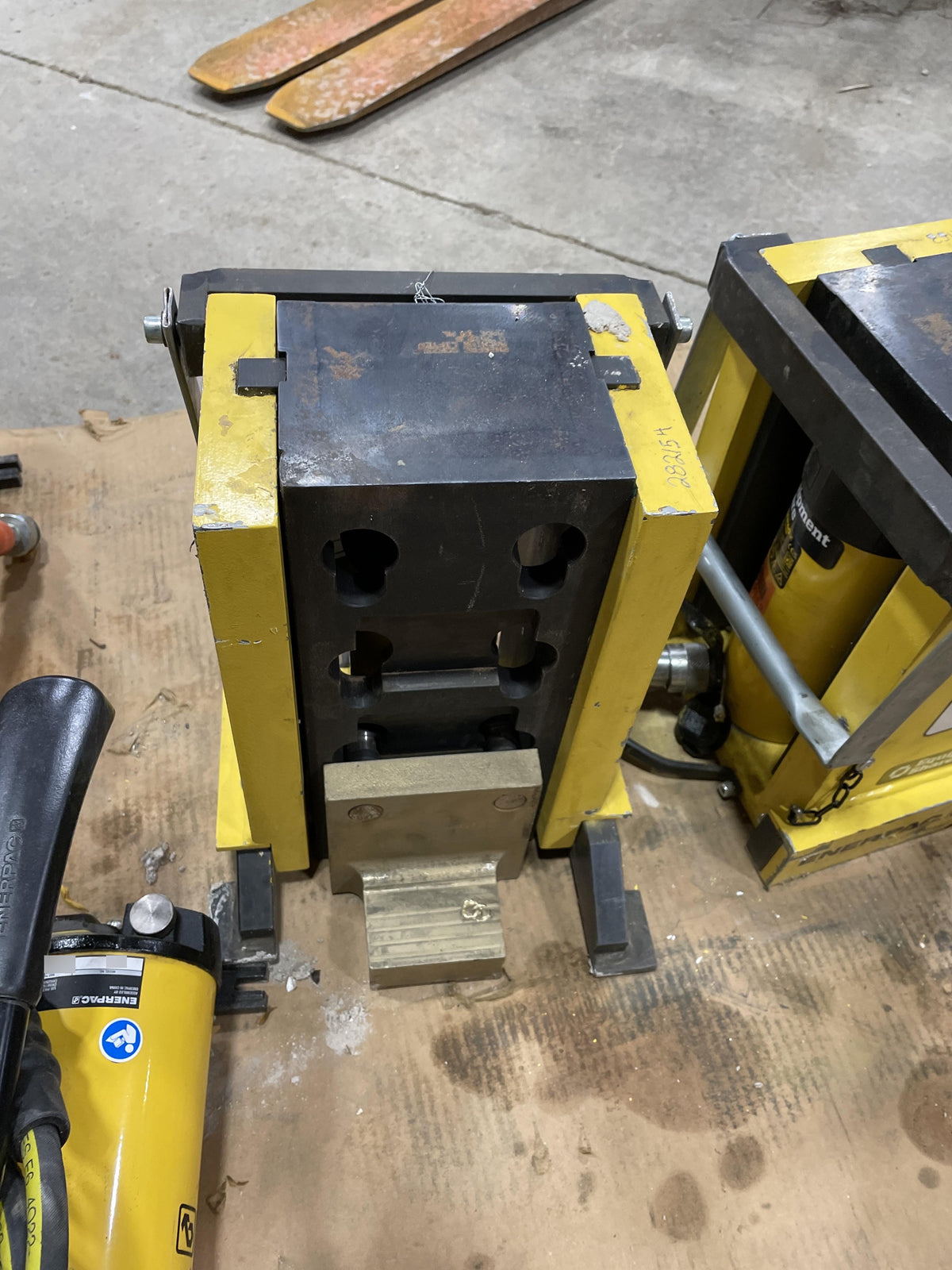 2022 ENERPAC SOH236