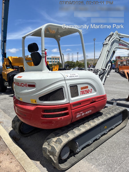 2025 TAKEUCHI TB250-2R