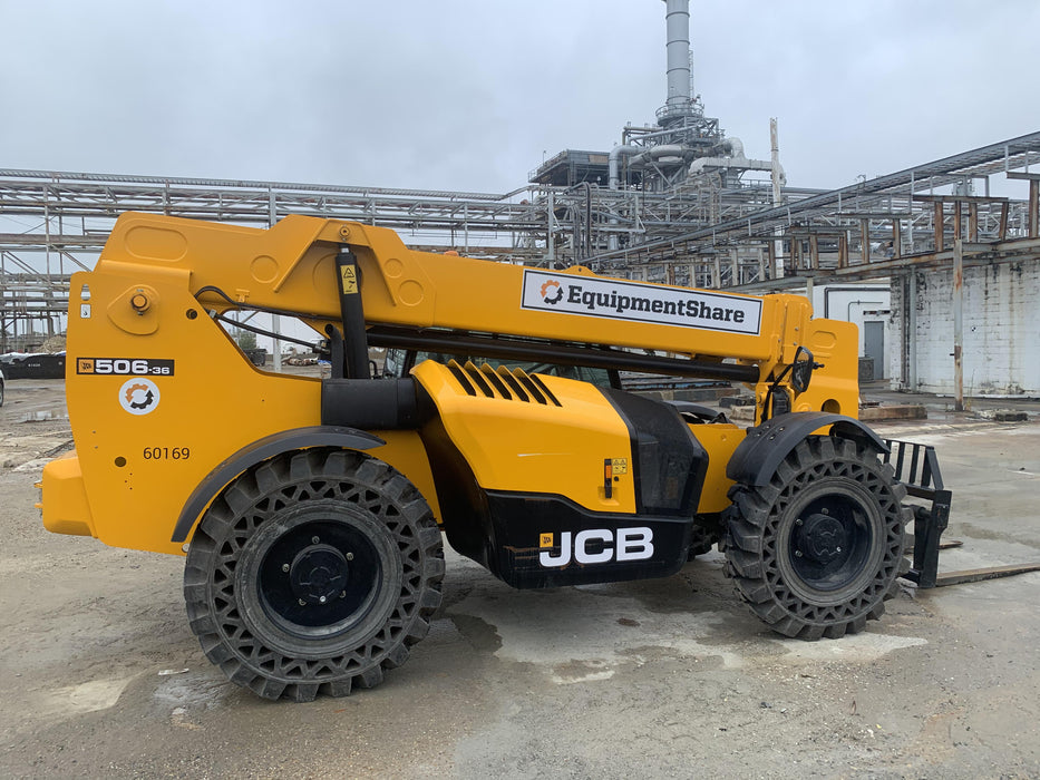 2020 JCB 506-36 Cab/Heat/Air, 74 HP, Solid Tires, STD Worklight, Beacon, Aux Hydraulics, Lifting Eye, Back up Alarm w/48" Carriage/48" Forks