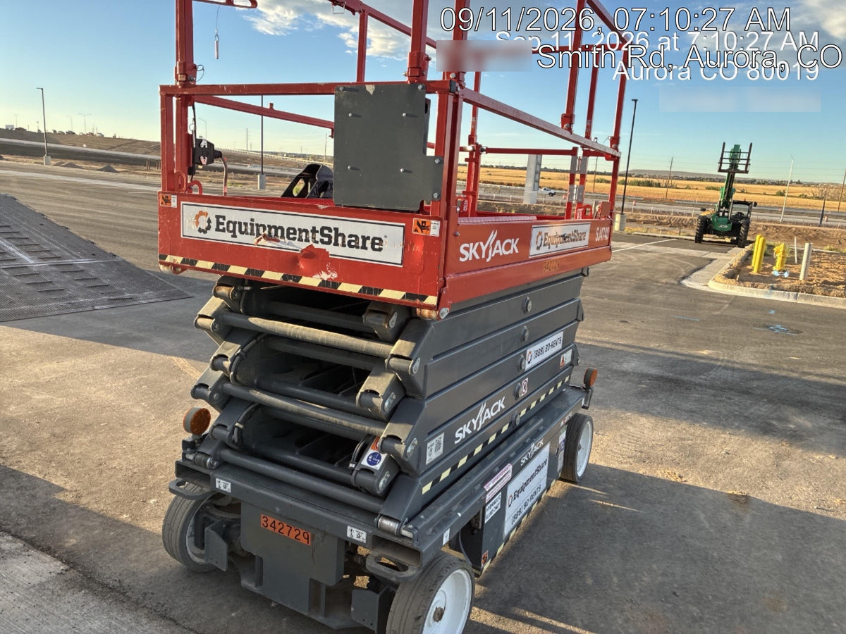 2023 SKYJACK SJ4740