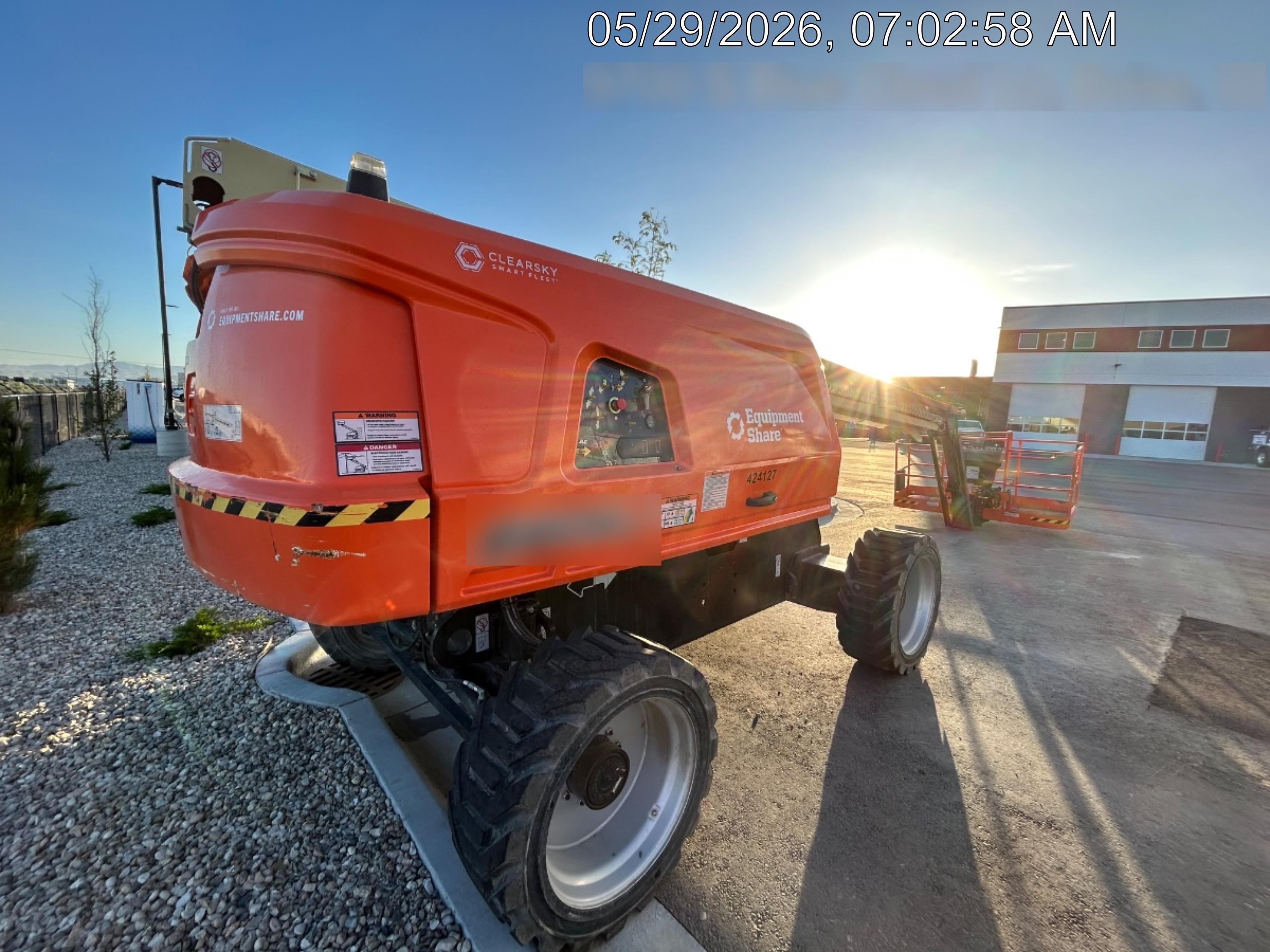 2024 JLG 660SJ