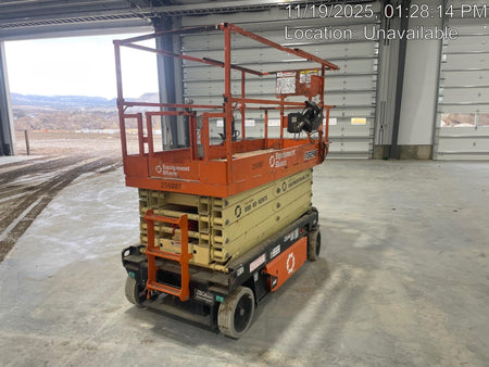 2022 JLG R3246