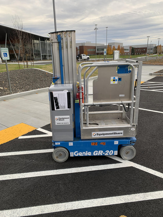 2020 GENIE GR-20