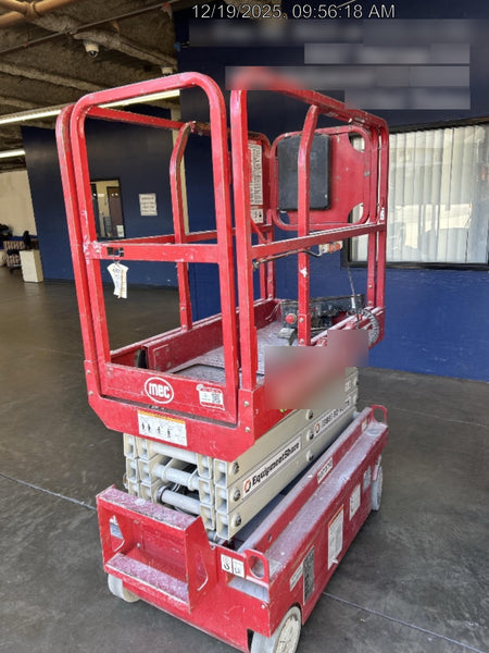 2020 MEC 1330SE Solid NM Tires, Steel Swing out Doors, LCS, Beacon, 900W Inverter