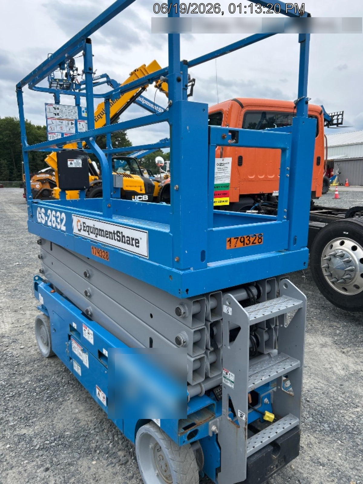 2021 GENIE GS-2632