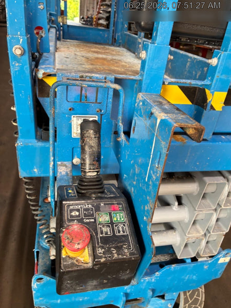 2023 GENIE GS-2632