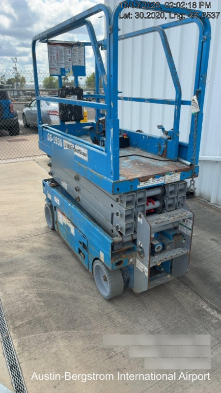 2019 Genie GS-1930 Fixed Rails with Chain Entry