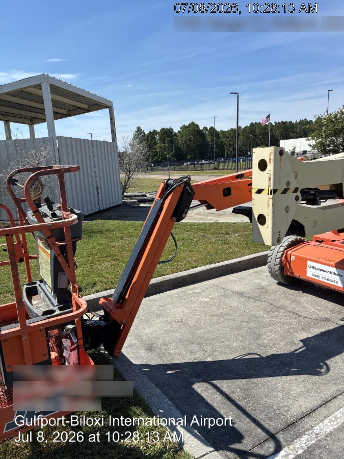 2022 JLG E450AJ