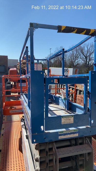 2020 Genie GS-2632 Solid NM Tires, Folding Rails with Half-Height Swing Gate, Beacon