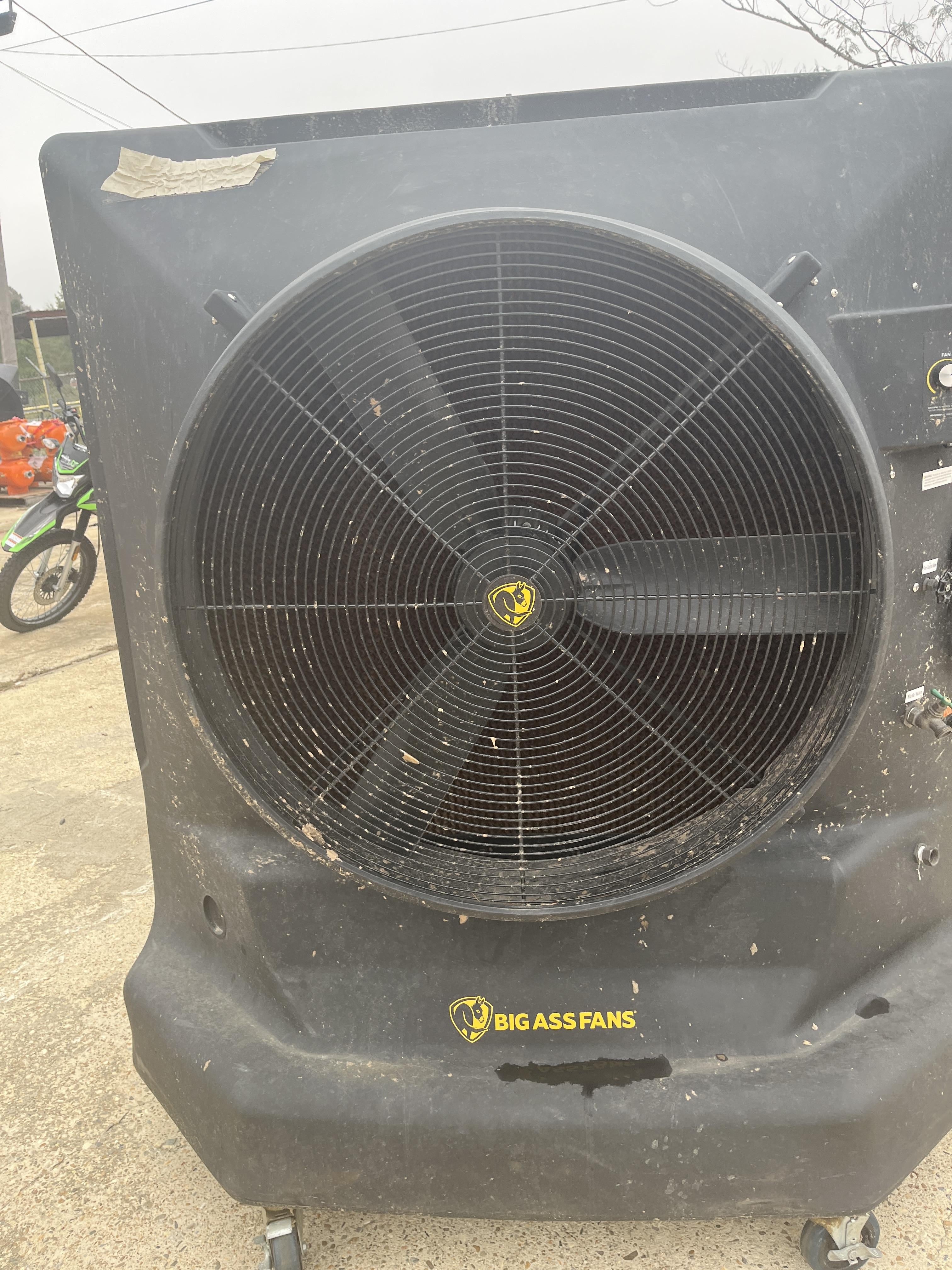 2022 BIG ASS FANS Cool Space 400