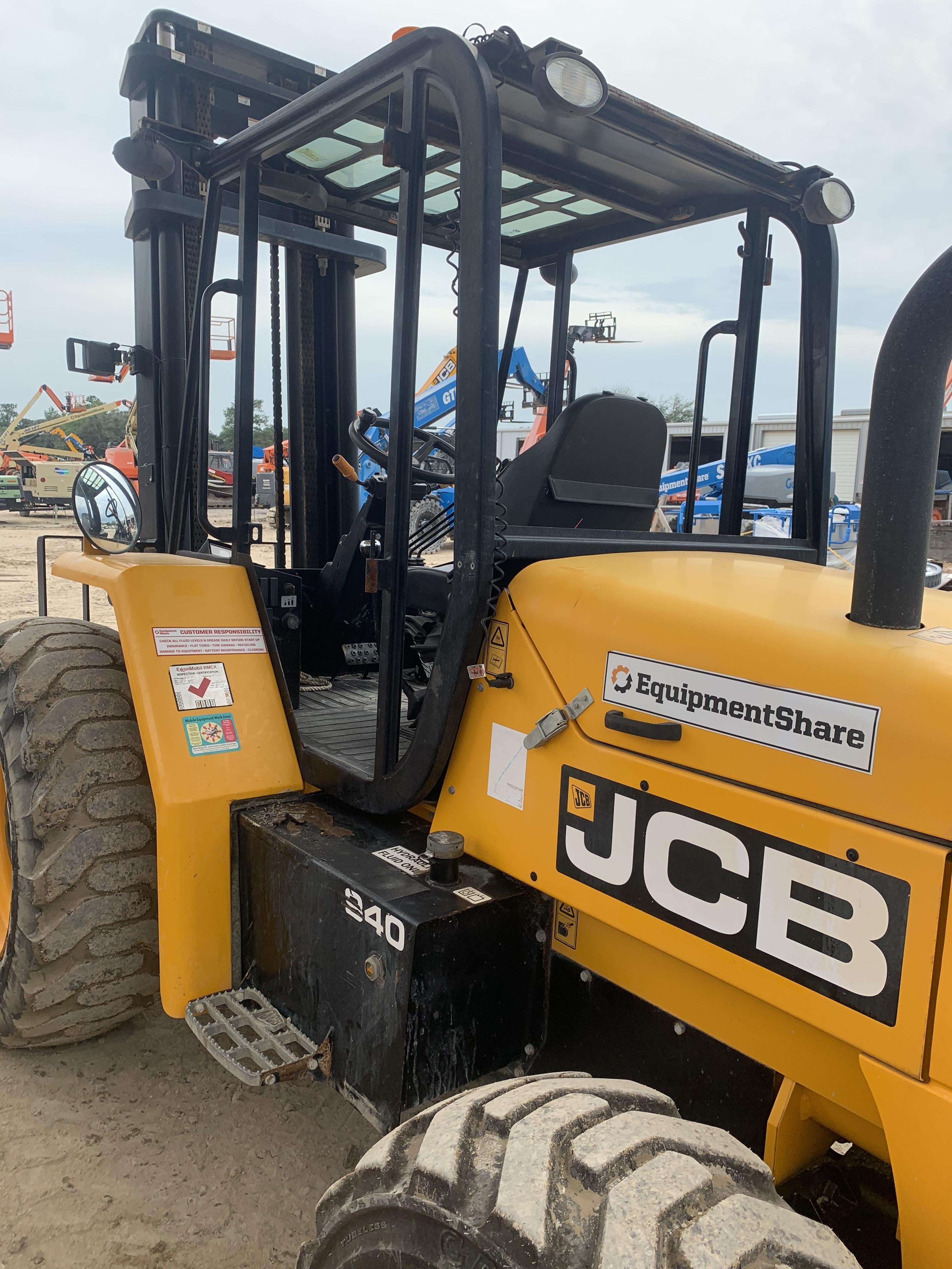2021 JCB 940-4