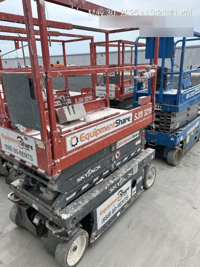 2018 SKYJACK SJIII-3219