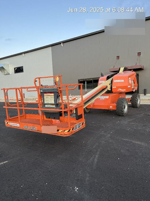 2021 JLG 400S