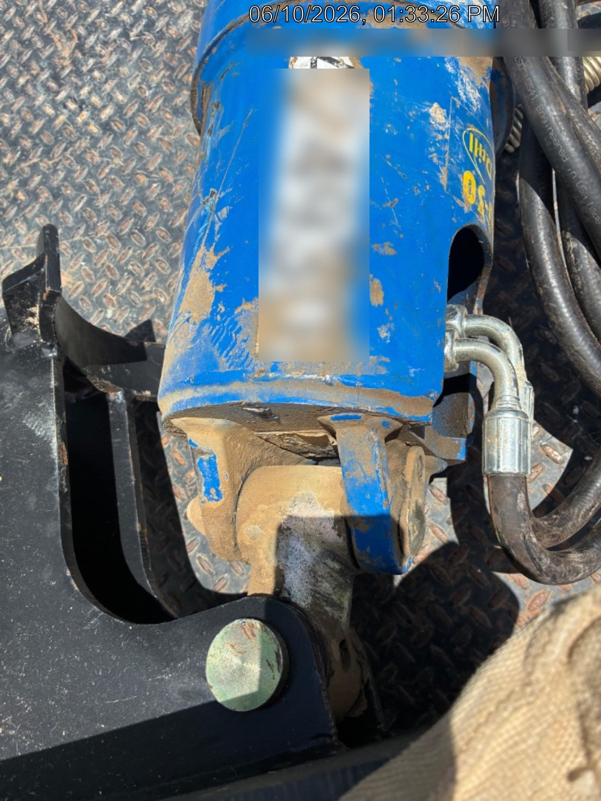 2024 AUGER TORQUE 3300-30