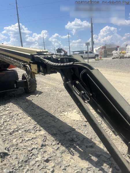 2023 JLG 660SJ