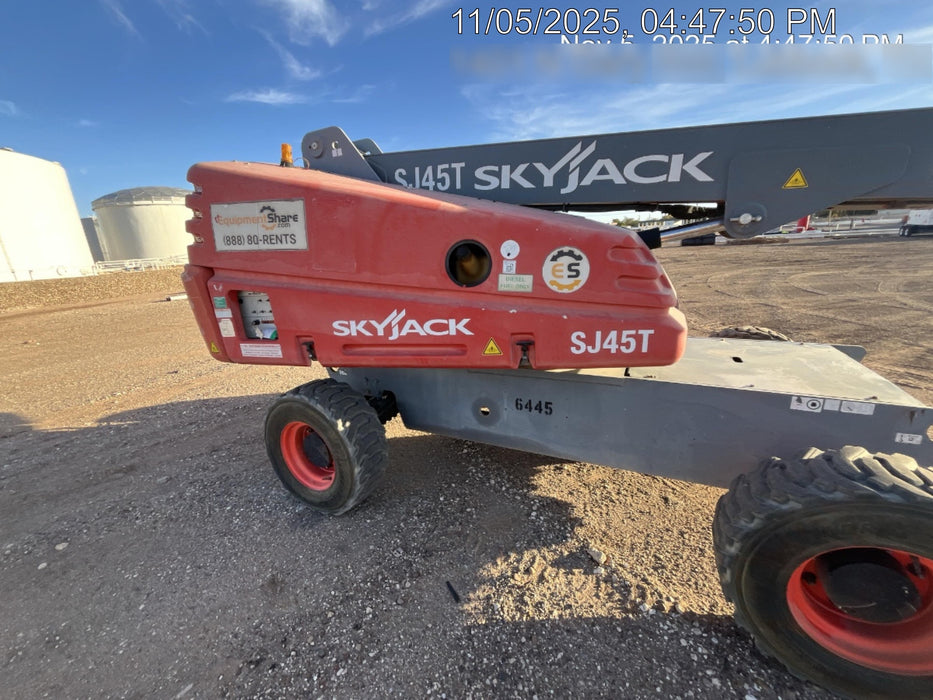 2017 SKYJACK SJ45T+