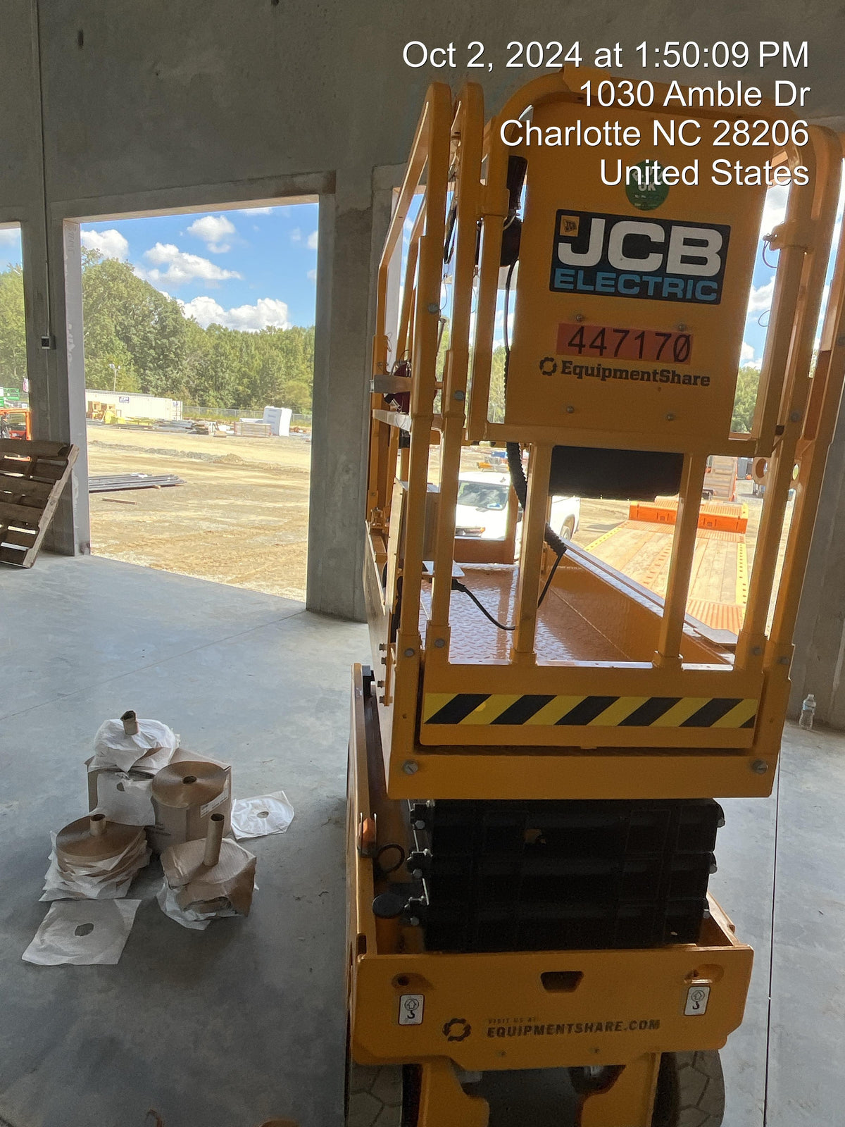 2024 JCB S1932E