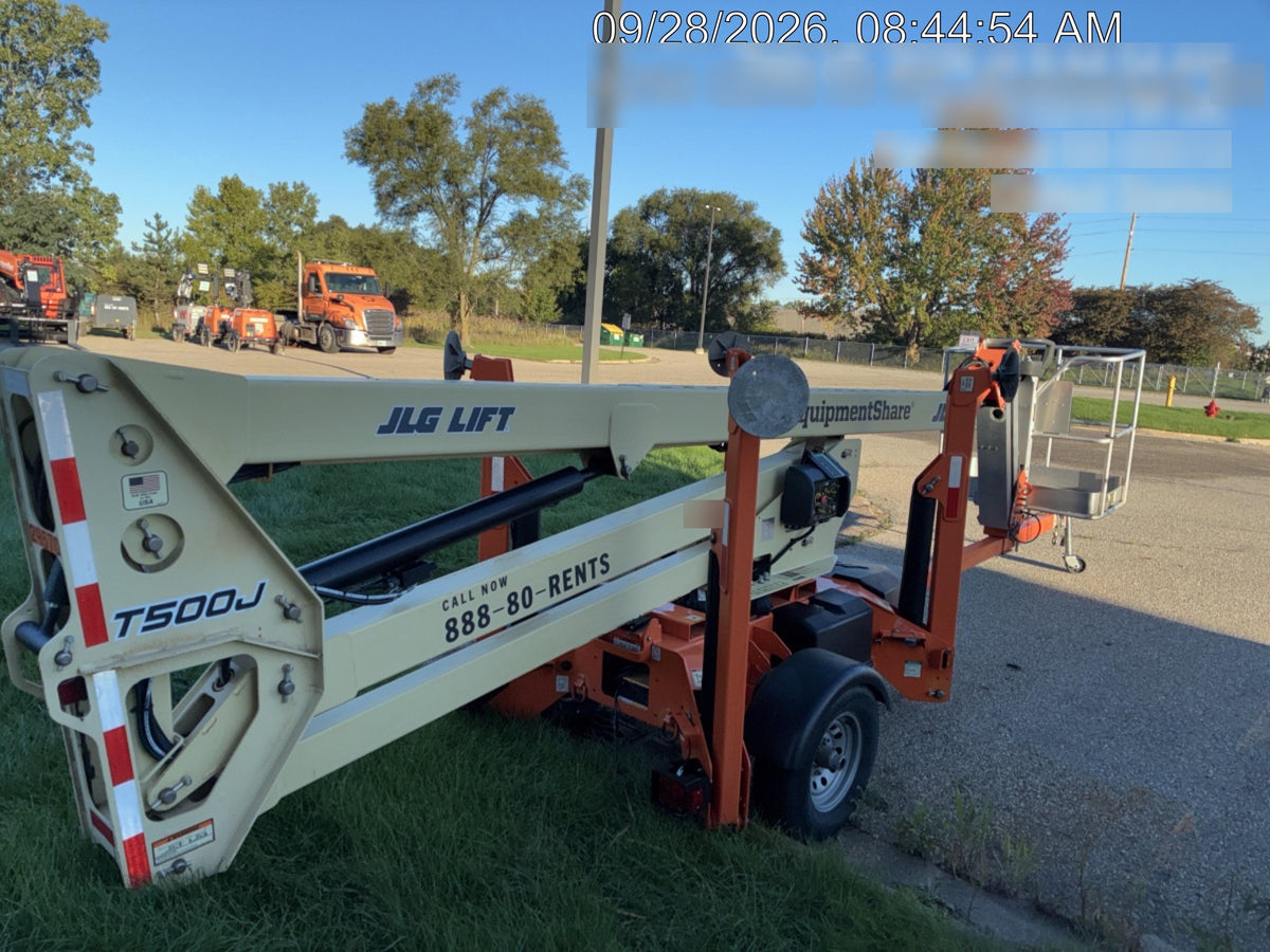 2023 JLG T500J