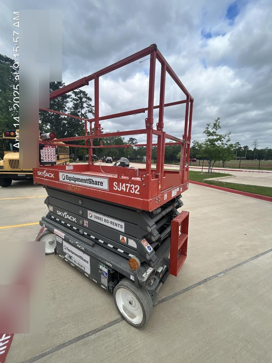 2022 SKYJACK SJ4732