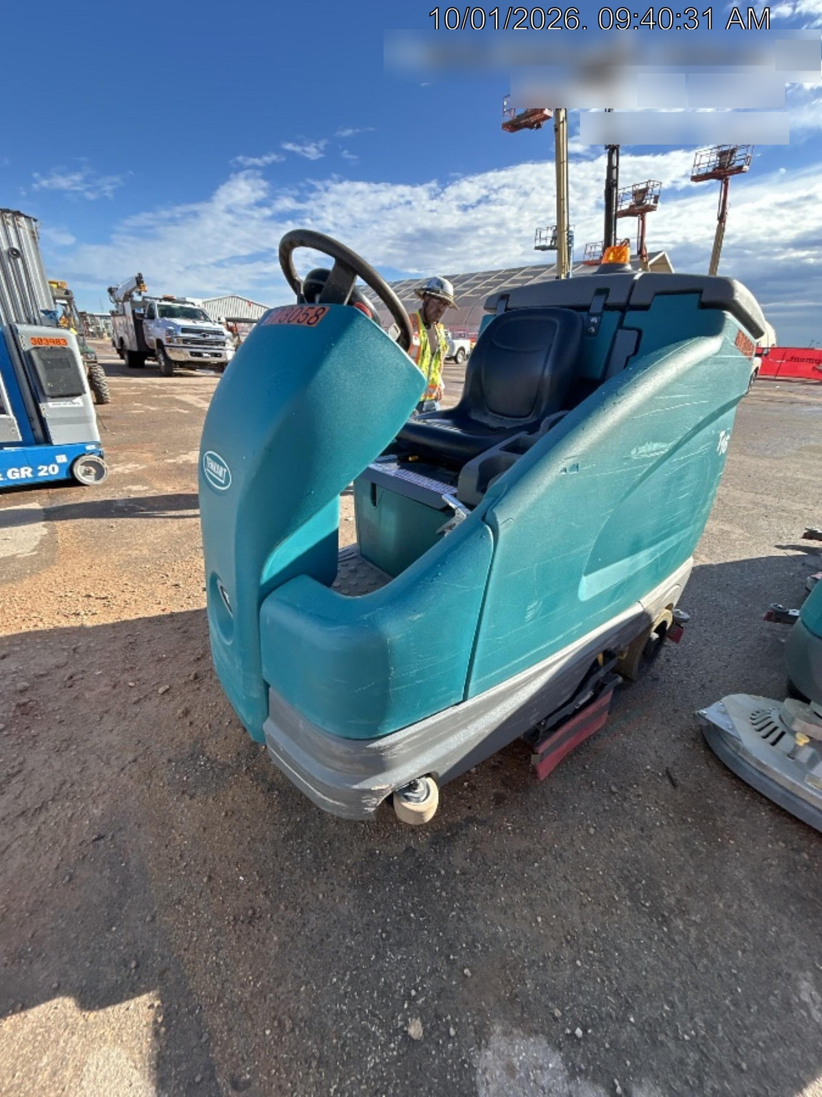 2025 TENNANT T16
