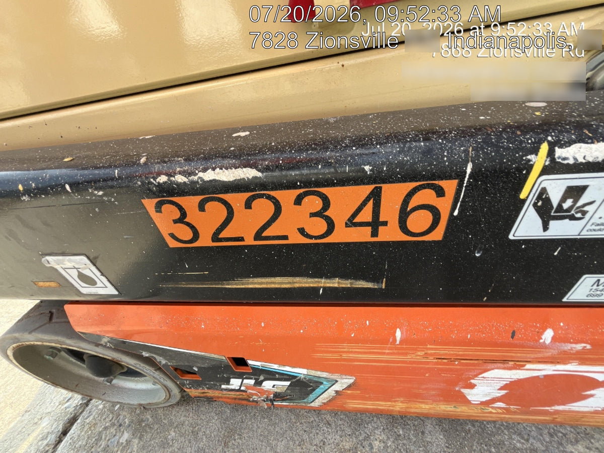 2023 JLG ES1932