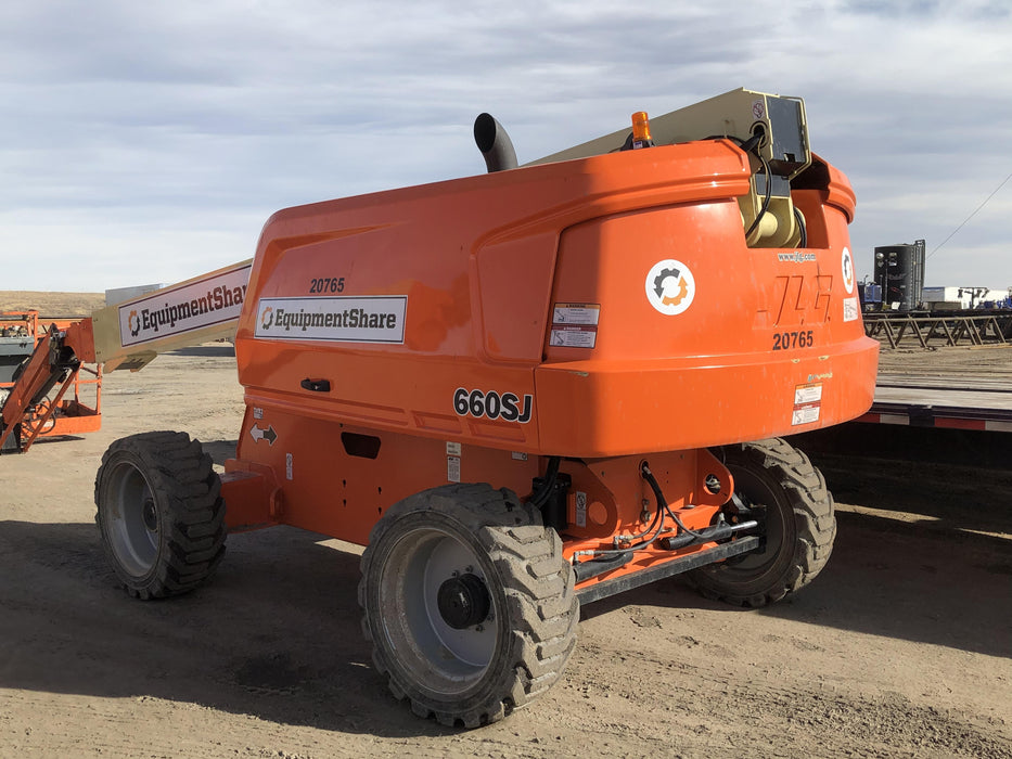 2018 JLG 660SJ