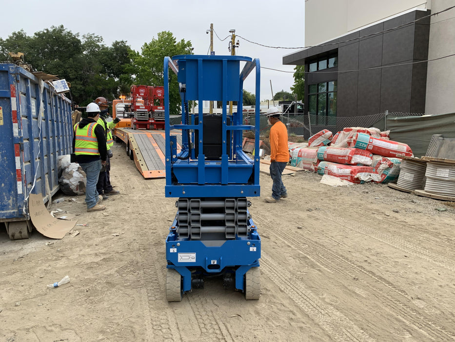 2019 Genie GS-1930 Half Height Swing Gate, 800W Inverter