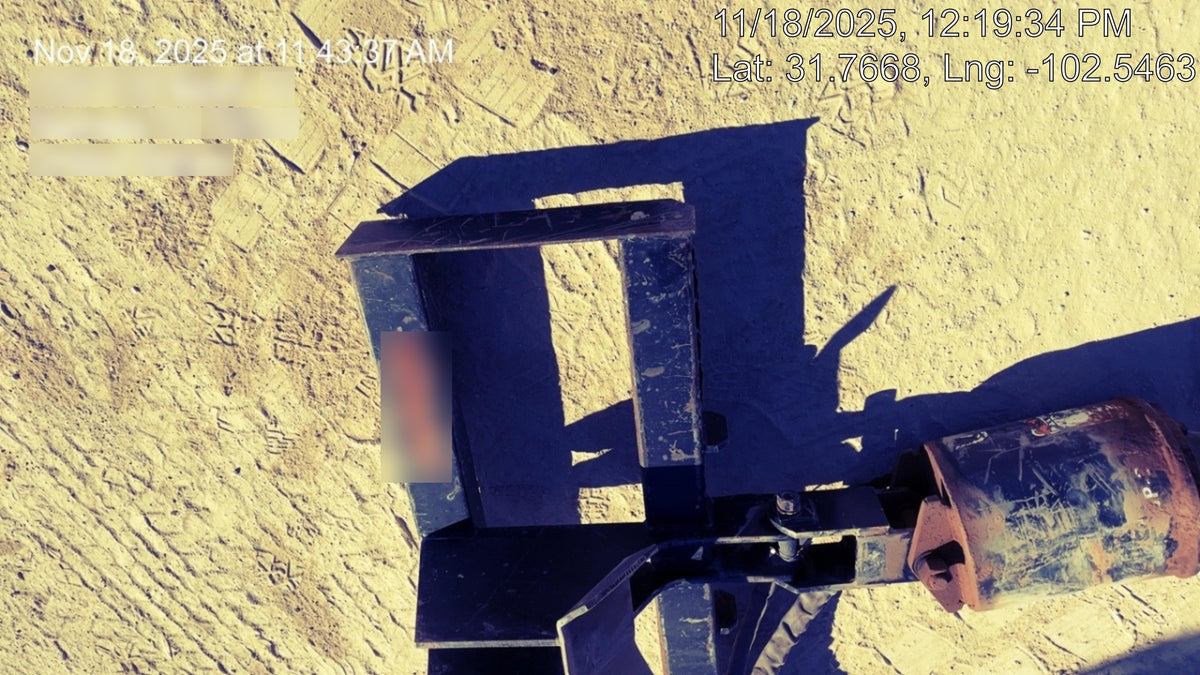 2023 MANITOU PA210