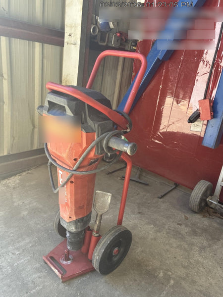 2024 HILTI TE 3000-AVR