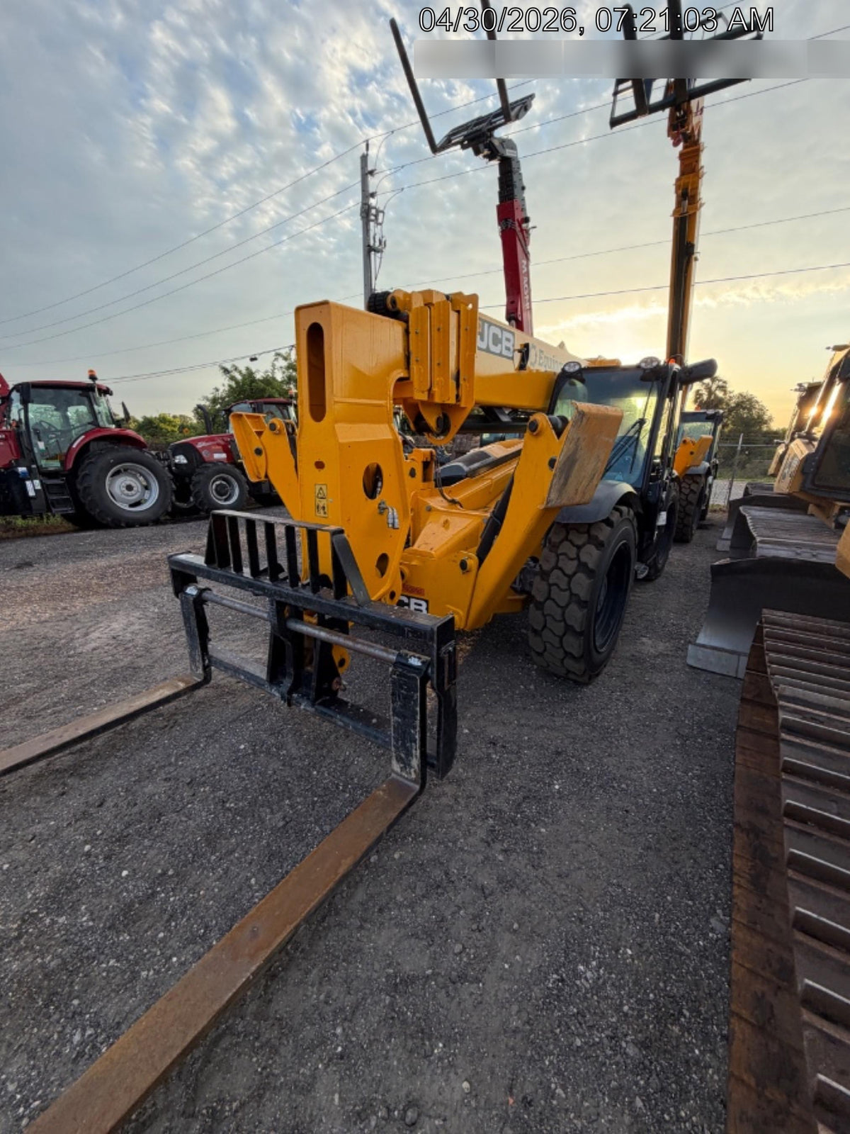 2025 JCB 512-56