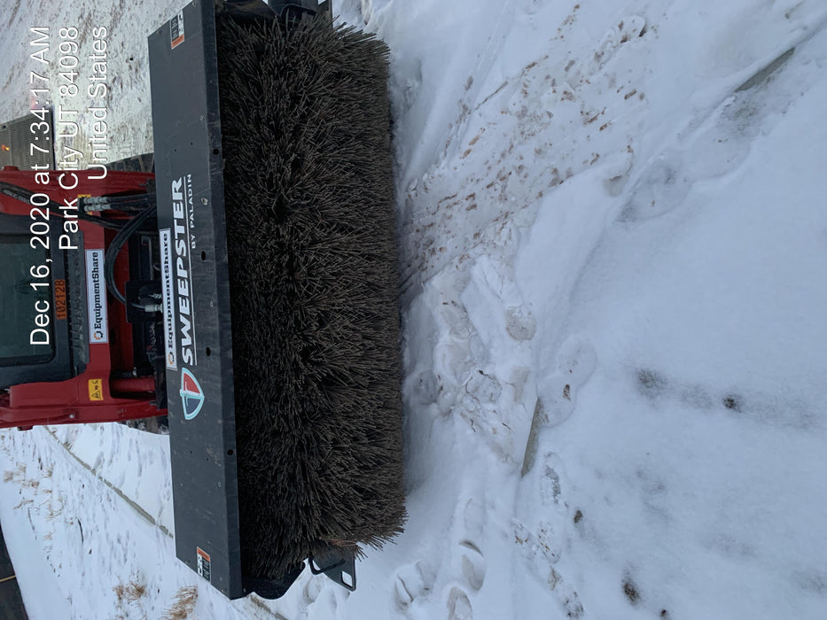 2019 PALADIN Sweepster SB72